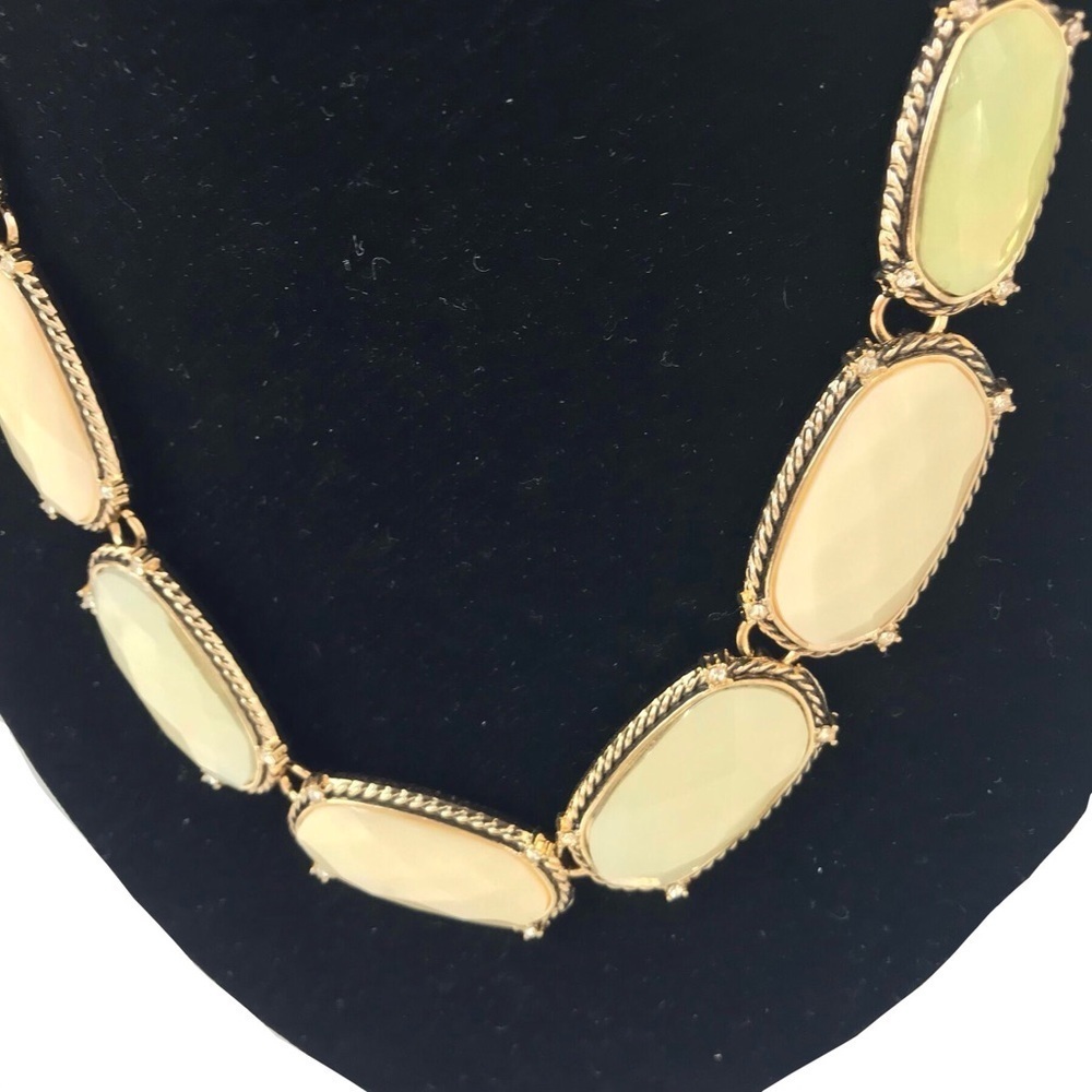 Acrylic Rhinestone Necklace - Picture 3 of 3